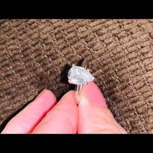 Pear shaped sterling ring